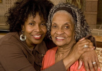 4 de julio Consejos para quienes cuidan a personas con Alzheimer