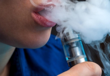 Vape có hương vị đằng sau sự gia tăng lớn về doanh số bán thuốc lá điện tử ở Hoa Kỳ