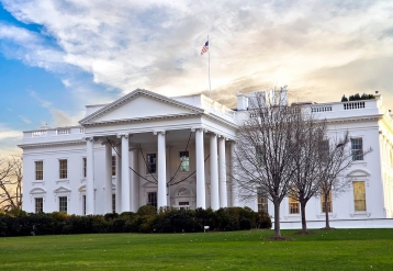อดีตหมอบ้านสีขาวกล่าวว่า Biden ควรมีการทดสอบทางปัญญา