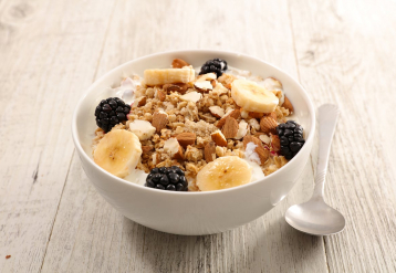 Two Days of Oatmeal May Lower Cholesterol, Study Finds