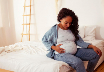 У 2024 році менше матерів померло під час вагітності або після пологів