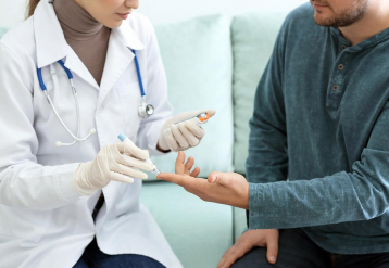 Switching From HIV Protease Inhibitors to Integrase Strand Transfer Inhibitors Tied to Diabetes Risk