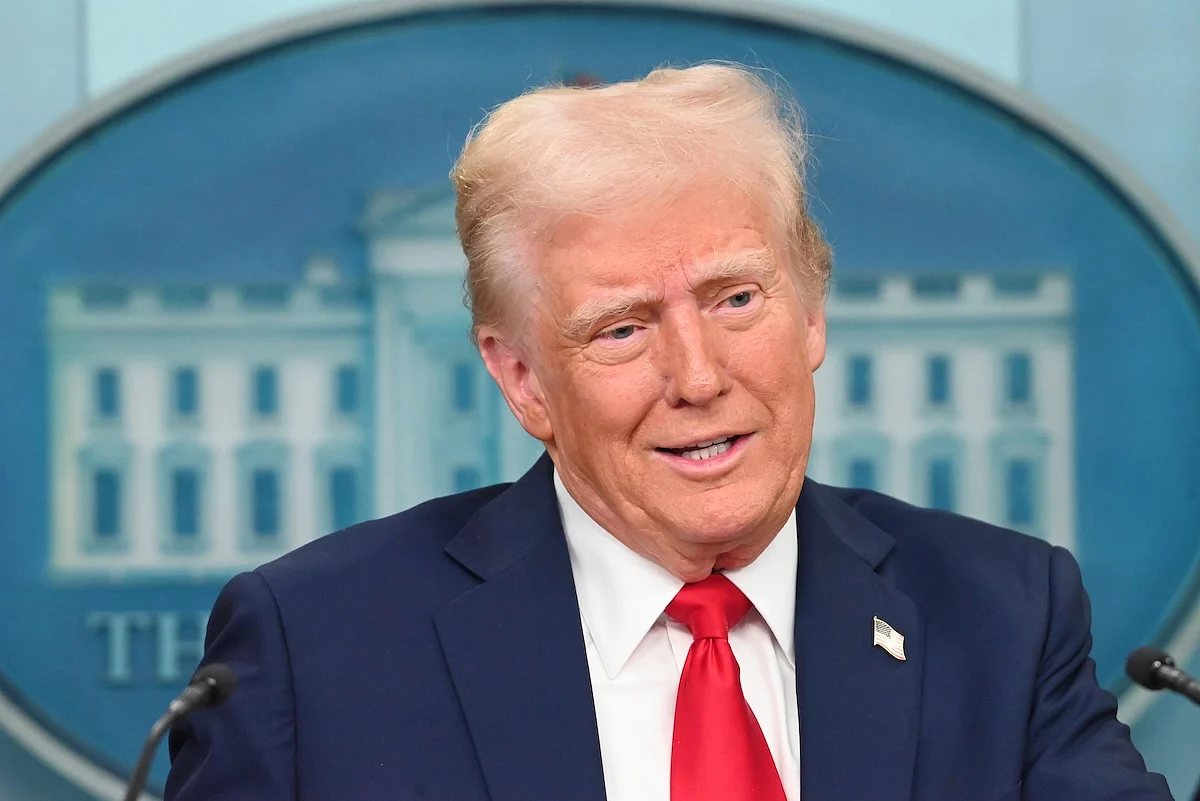 Trump didiagnosis dengan kondisi vena umum di kaki