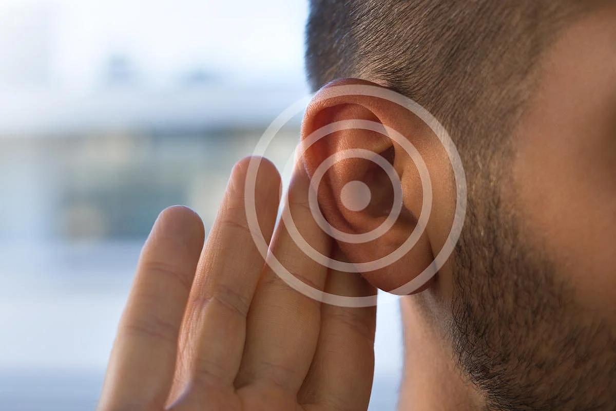 Hearing Loss Linked to Lower Odds of Employment, Lower Income